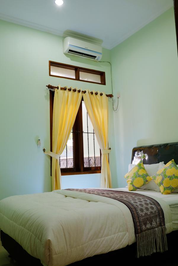 Rumah Satoe Depok Extérieur photo