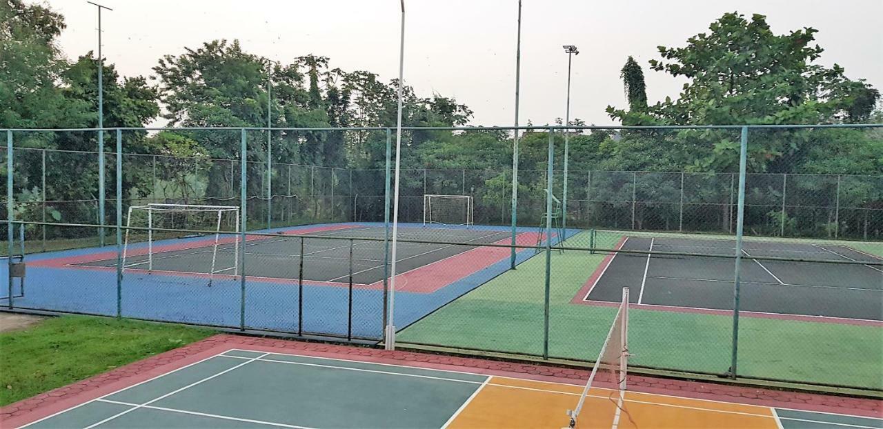 Rumah Satoe Depok Extérieur photo